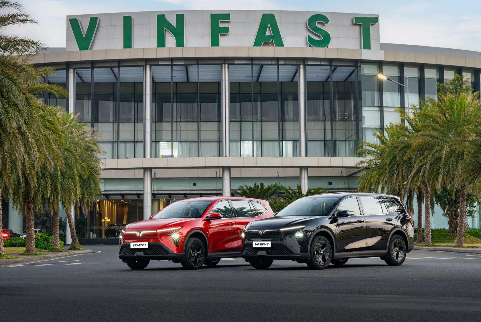 VinFast VF MPV 7 1 VinFast VF MPV 7 vinhxdcom vfmpv7 13 VinFast VF MPV 7